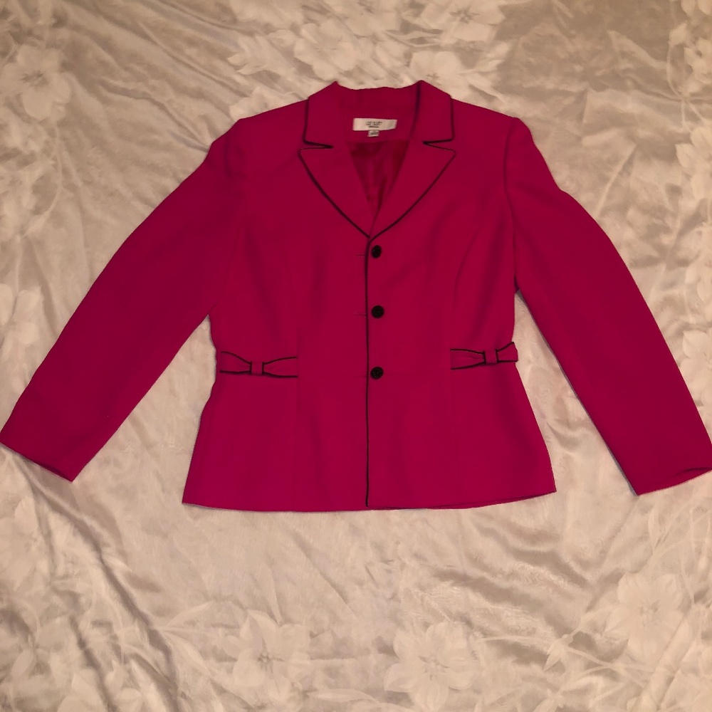 Hot Pink Le Suit Blazer